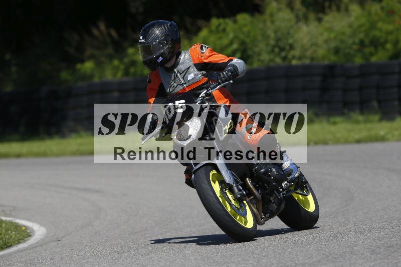 /Archiv-2024/29 12.06.2024 MOTO.CH Track Day ADR/Gruppe blau/105